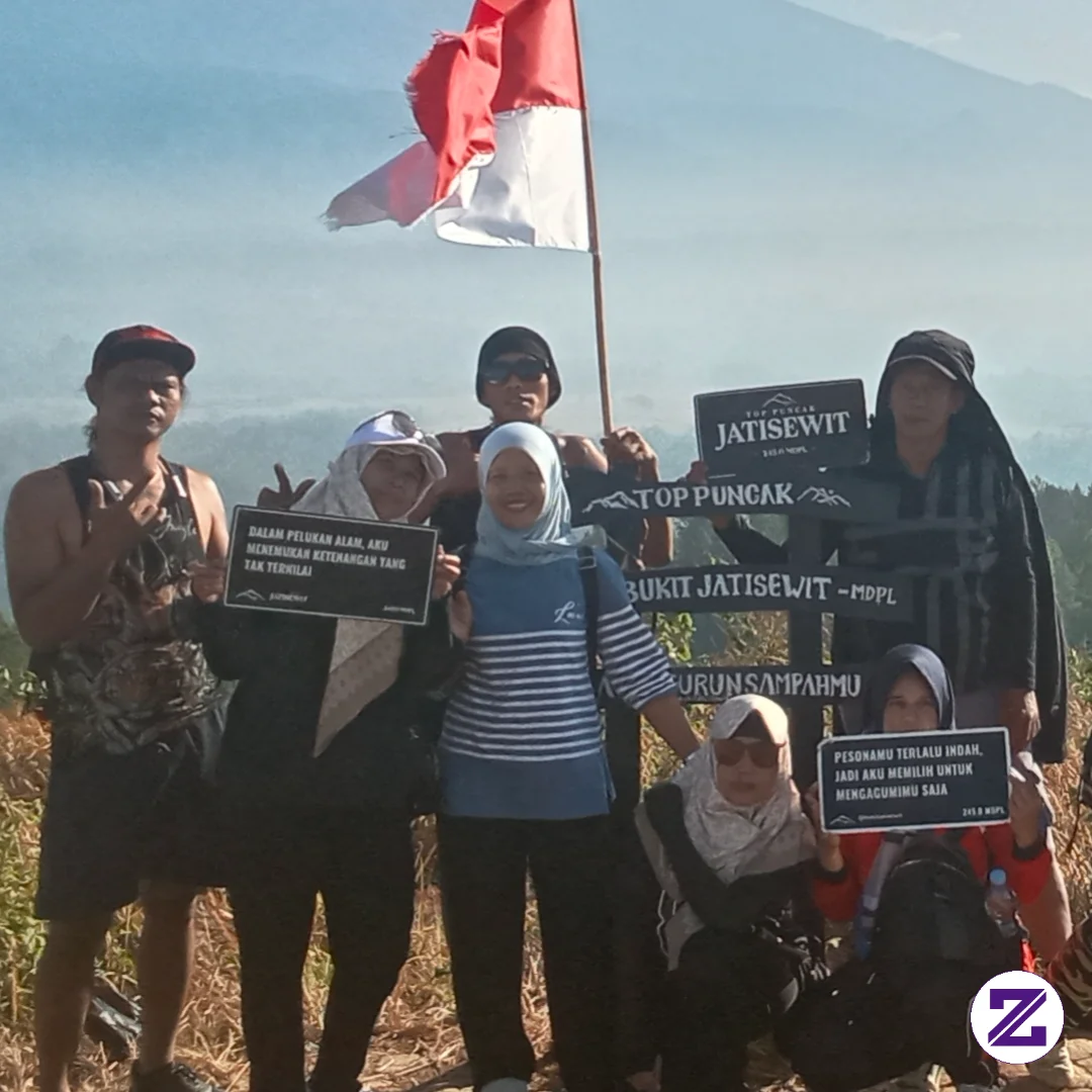 Bukit Jati Sewit CILONGOK