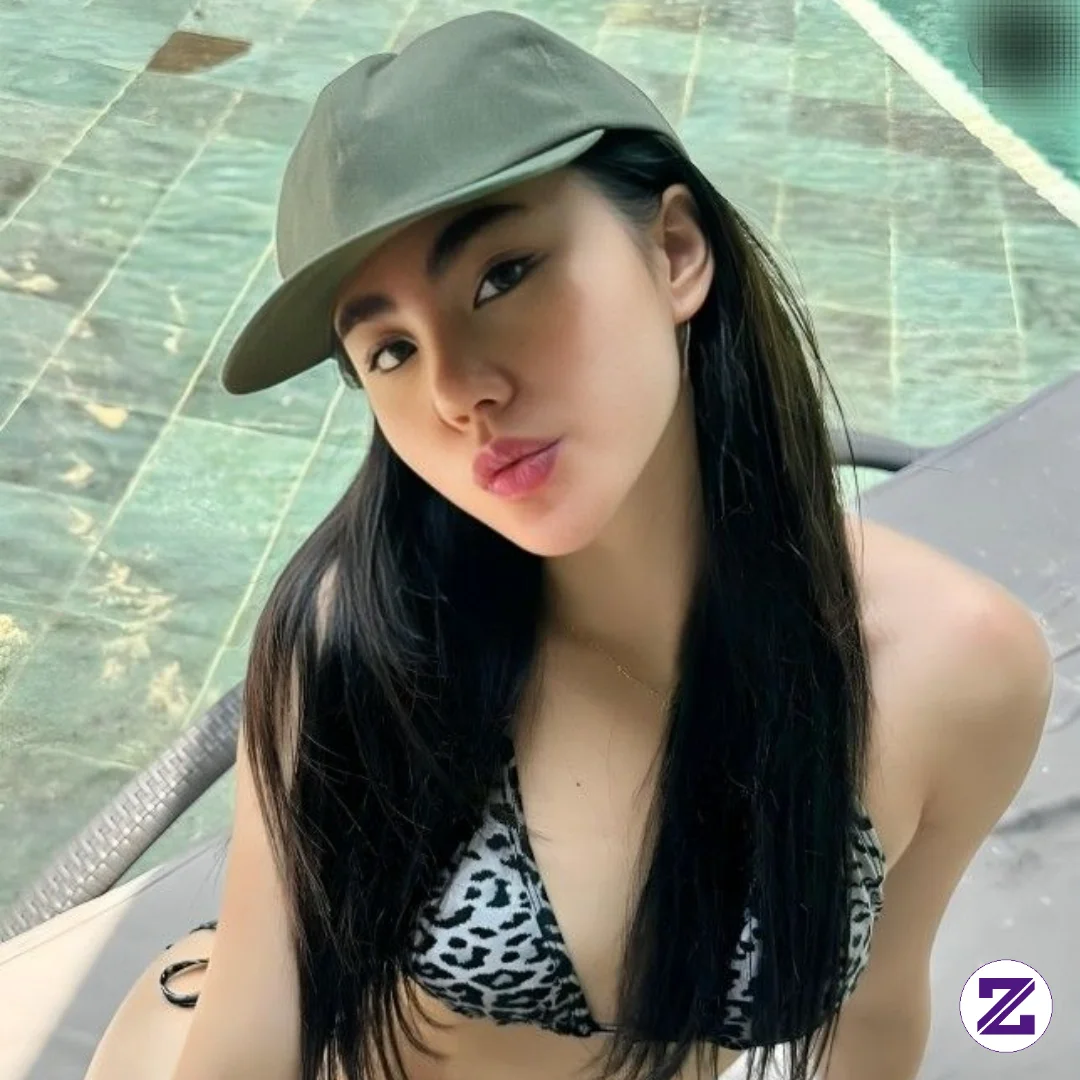 Panas Gini Enaknya Berenang Ya