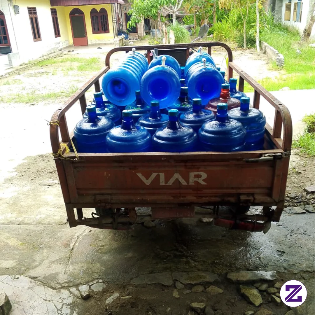 Kuda Besi Yg Setiap Hari Harus Berangkat Demi Kalian Agar Tidak Kehausan