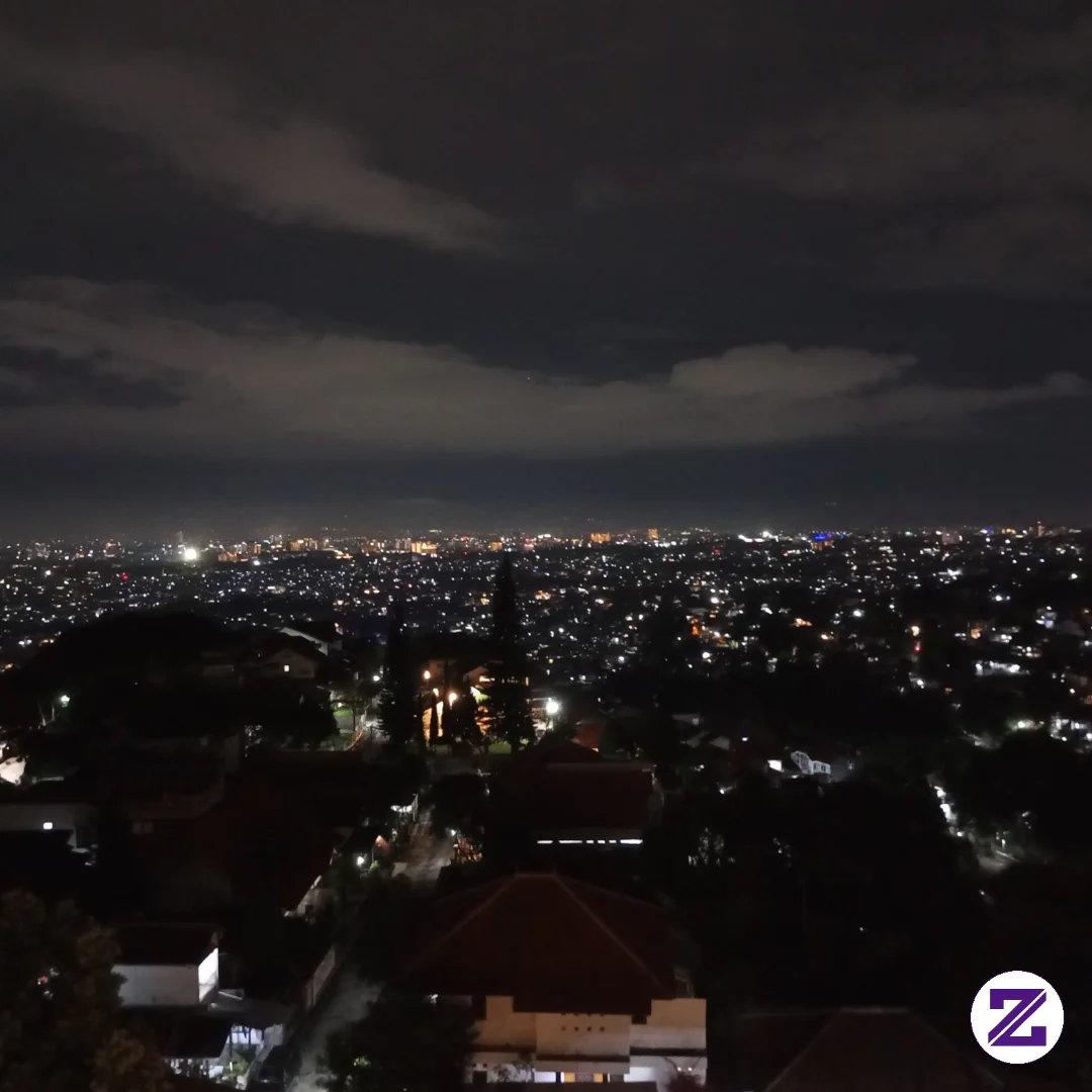 Simfoni Langit Kota