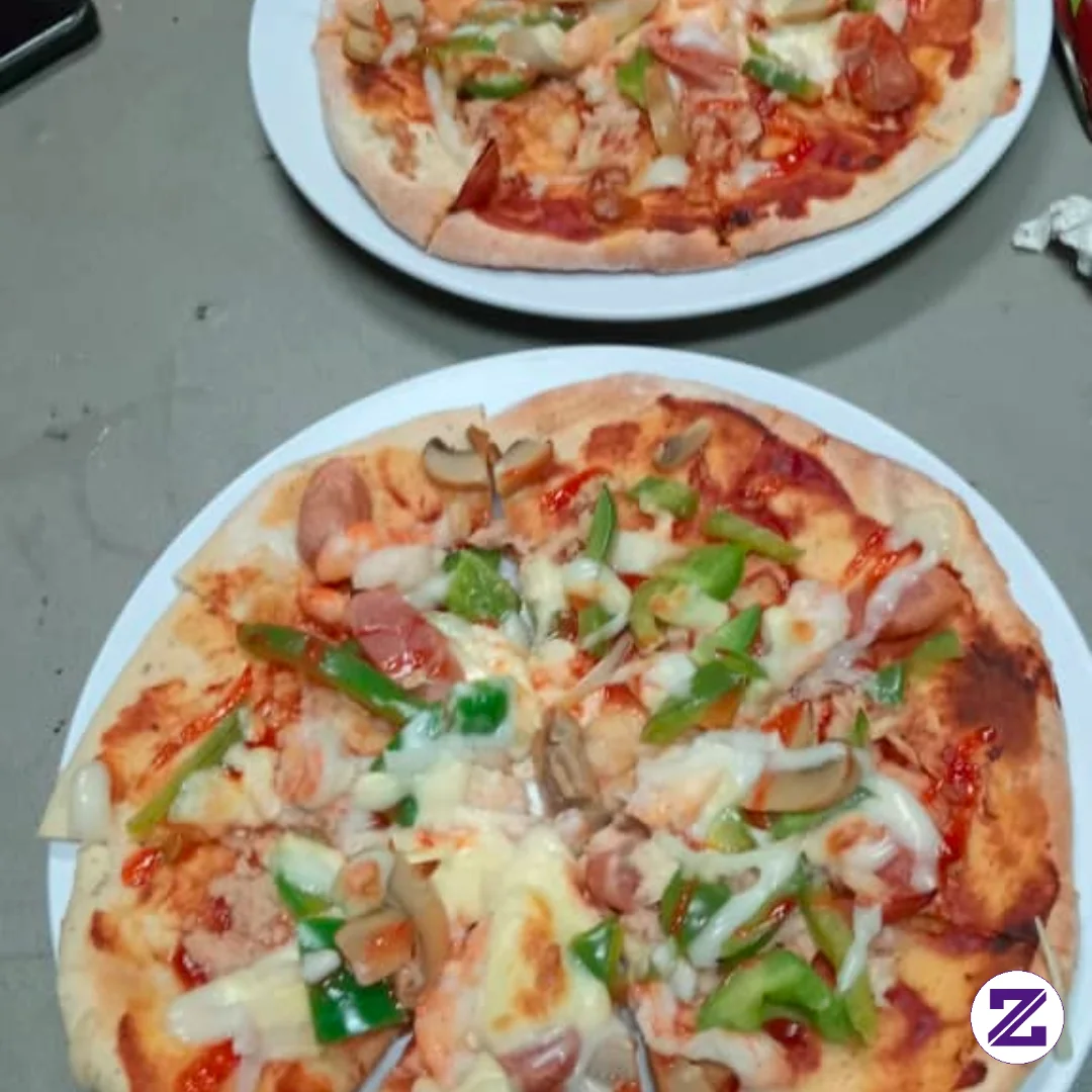 Mari Makan Teman Teman Zola Semoga Kita Semua Lancar Rezekinya . Amin