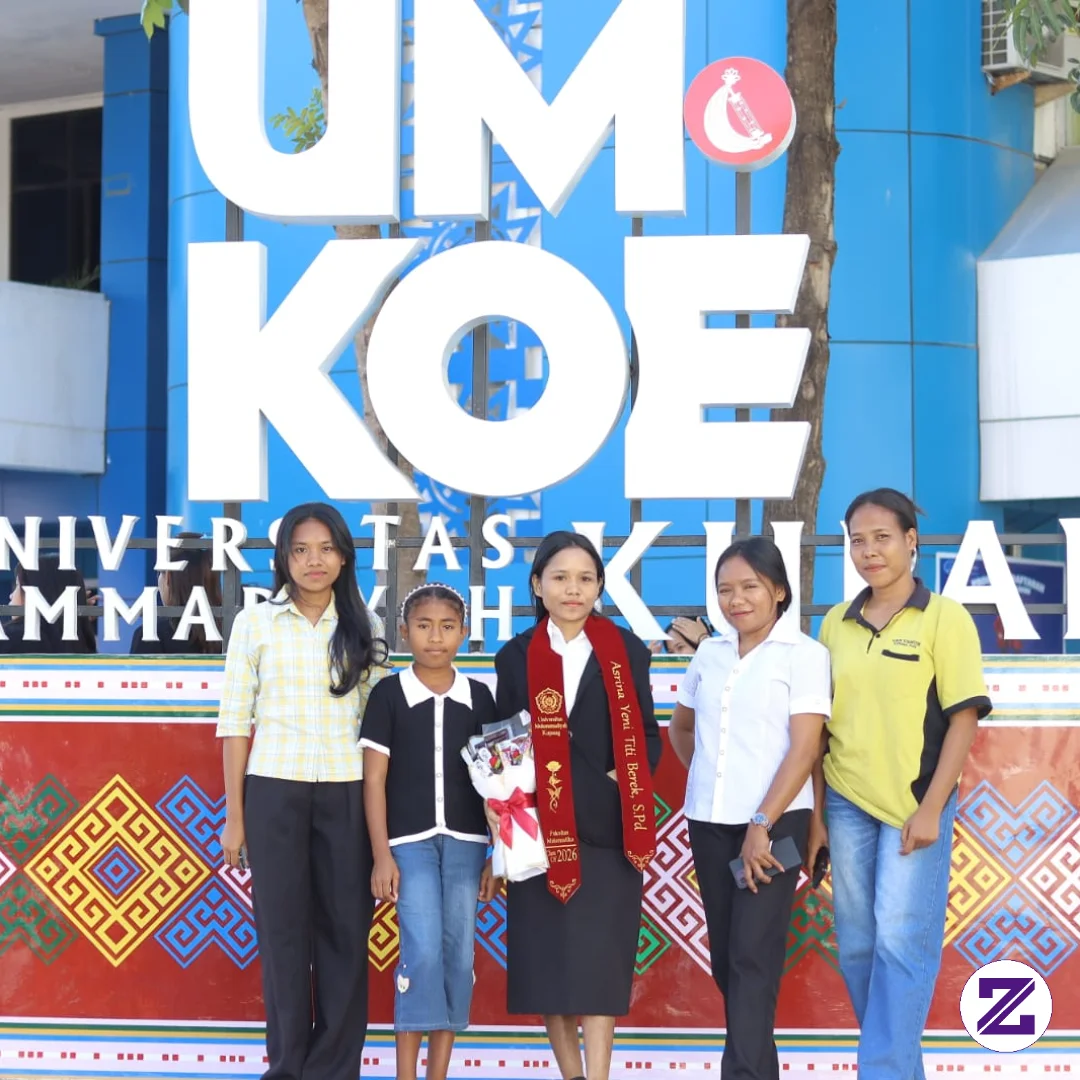 Foto Waktu Adik Nona Ujian Skripsi