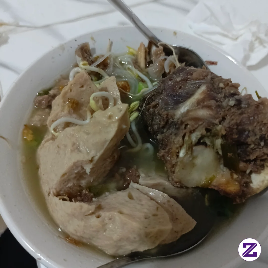 Semangkok Bakso Saja Aku Bahagia Apa Lagi Kasih Emas Pertama, Itu Lah Keinginan