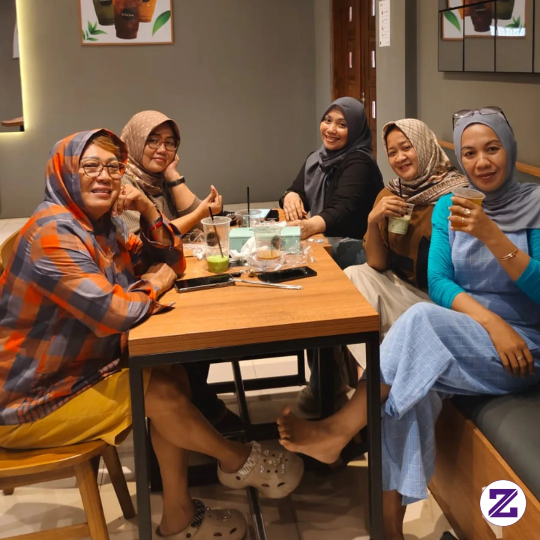 Selamat Malam Semua Setelah Menikmati Weekend Selama 2 Hari Ini ,kita Kumpul
