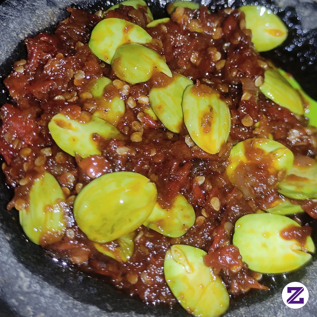 Sambal Pete ..kalo Makan Sama Ini Udah Pasti Bikin Boros Nasi 😋