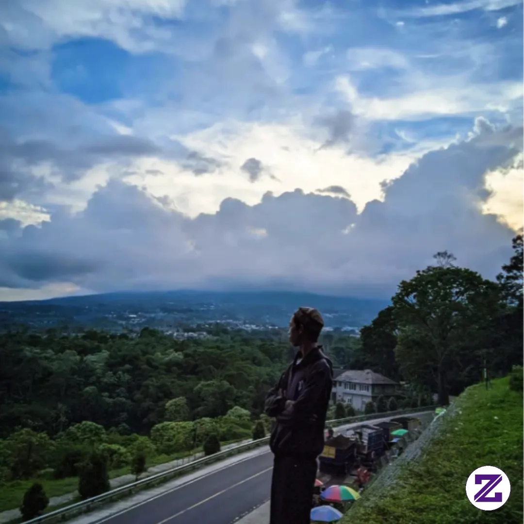 Indah Dan Cerah Jasa Nih Awan Nyah .
