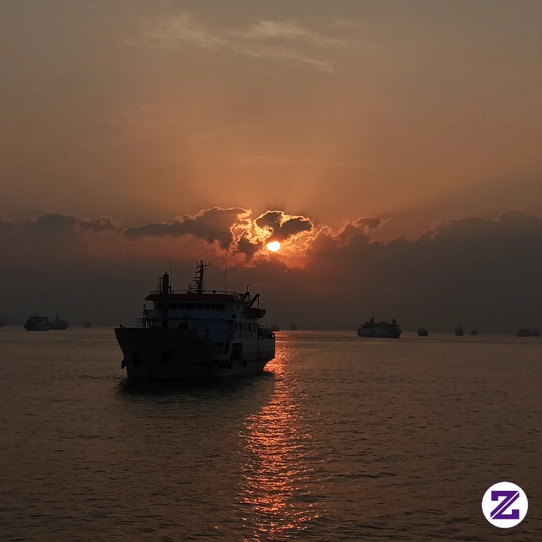Pemandangan Laut Senja