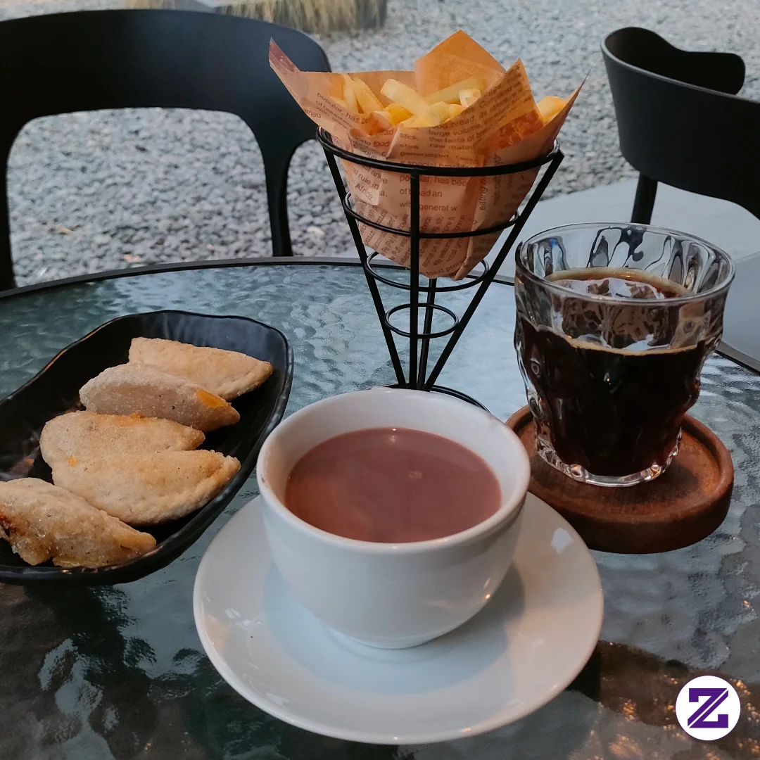 Kopi Memang Pahit Tapi Dia Menjadi Teman Yang Manis Dalam Sepi Kita