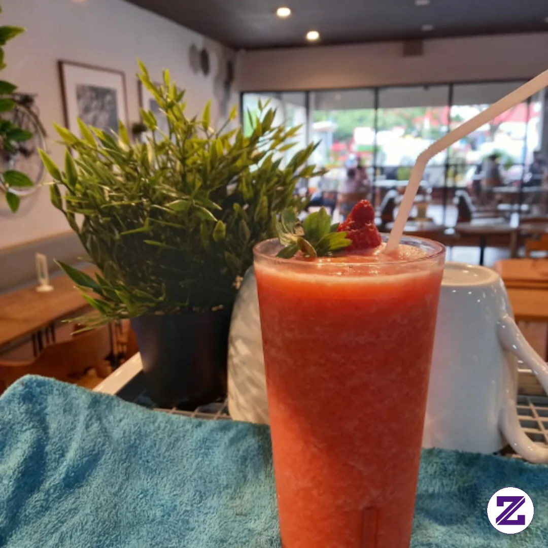 Hal Apa Yang Anda Rasakan Saat Minum Dan Makan Di Cafe