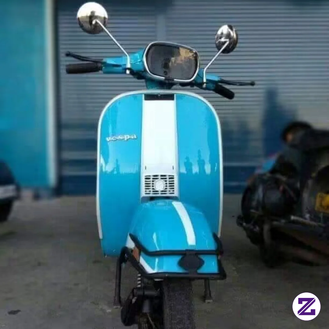 💙 Vespa Biru, Gaya Klasik Yang Tak Pernah Lekang Oleh Waktu 🛵✨