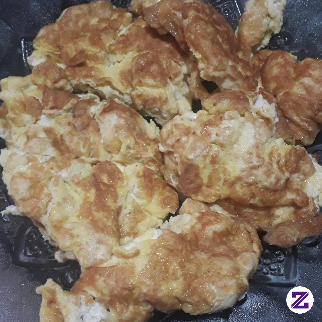 Telor Dan Tahu Dadar.