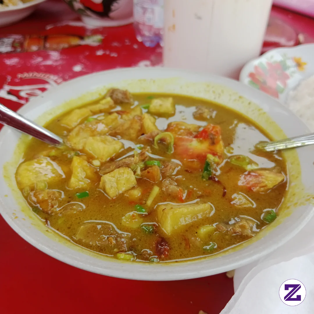 Soto Daging Sapi Berkuah Santan... - Umum - Endang Triastuti