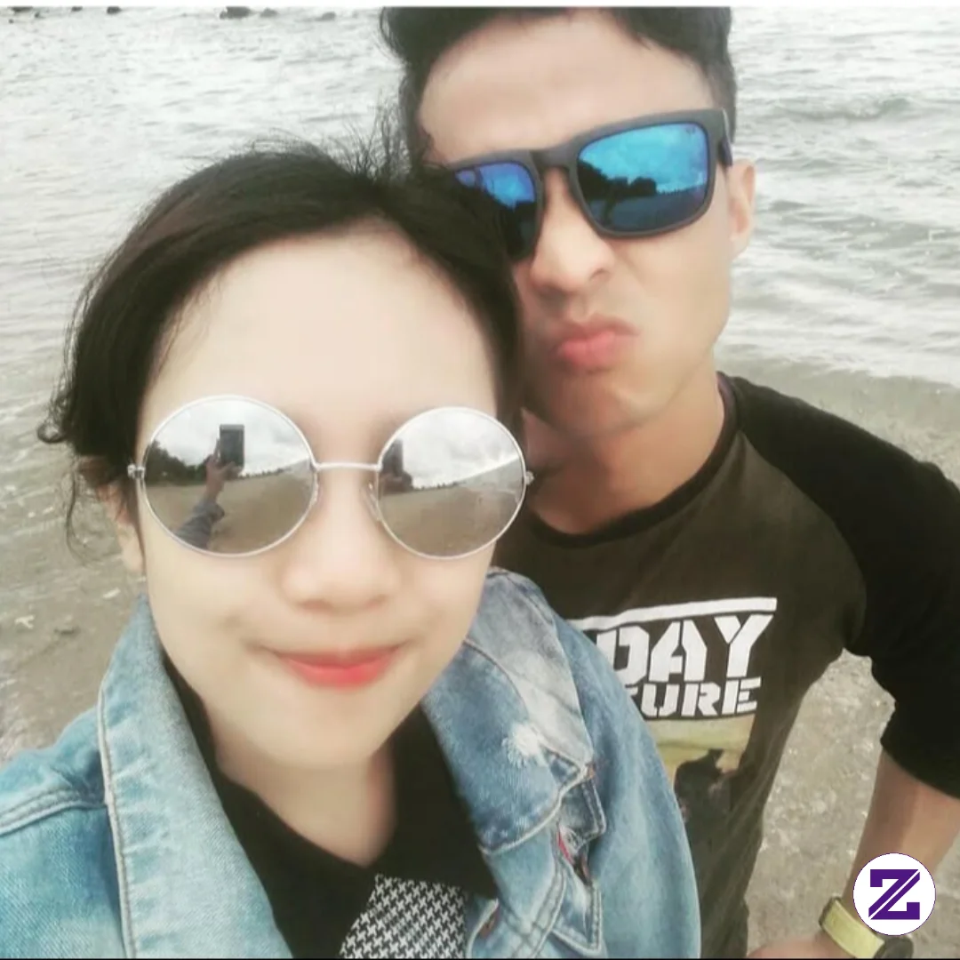 Singkat Cerita*bergetar Hatiku Saatku Berkenalan Dengannya..🤭😁