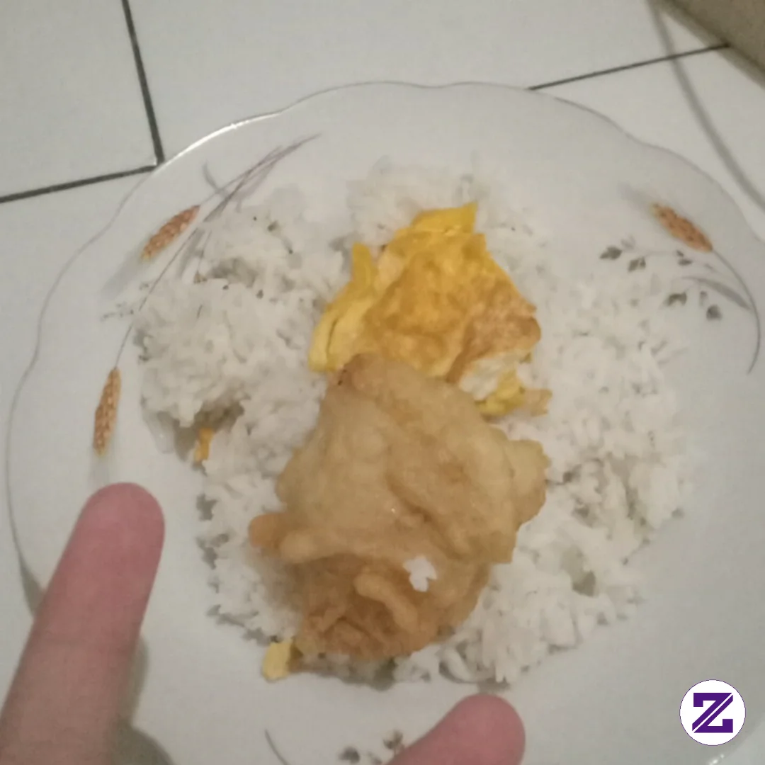 Hahah Saatnyaa Makann Udahhh Laper Bangett Gini Biasanyaa Abiss Makan Berak