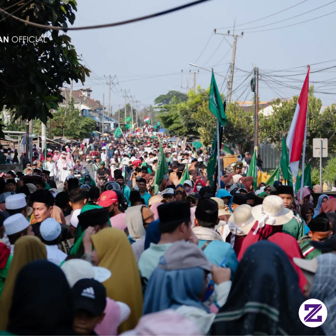 Merawat Warisan Pendiri, Pawai Alegoris Semarakkan Hultah Ke-91 Madrasah NWDI