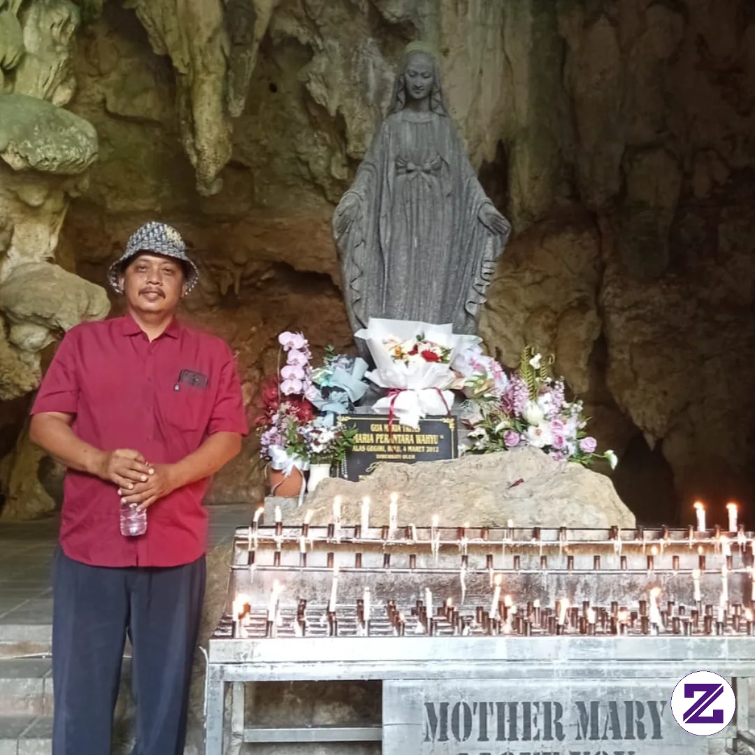 Berdoa Kepada ALLAH Lewat Perantaraan BUNDA MARIA