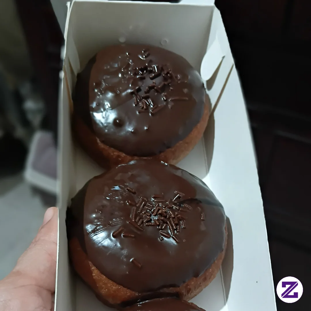 Ini Namanya Donat Triple Coklat... Ada Yg Suka????