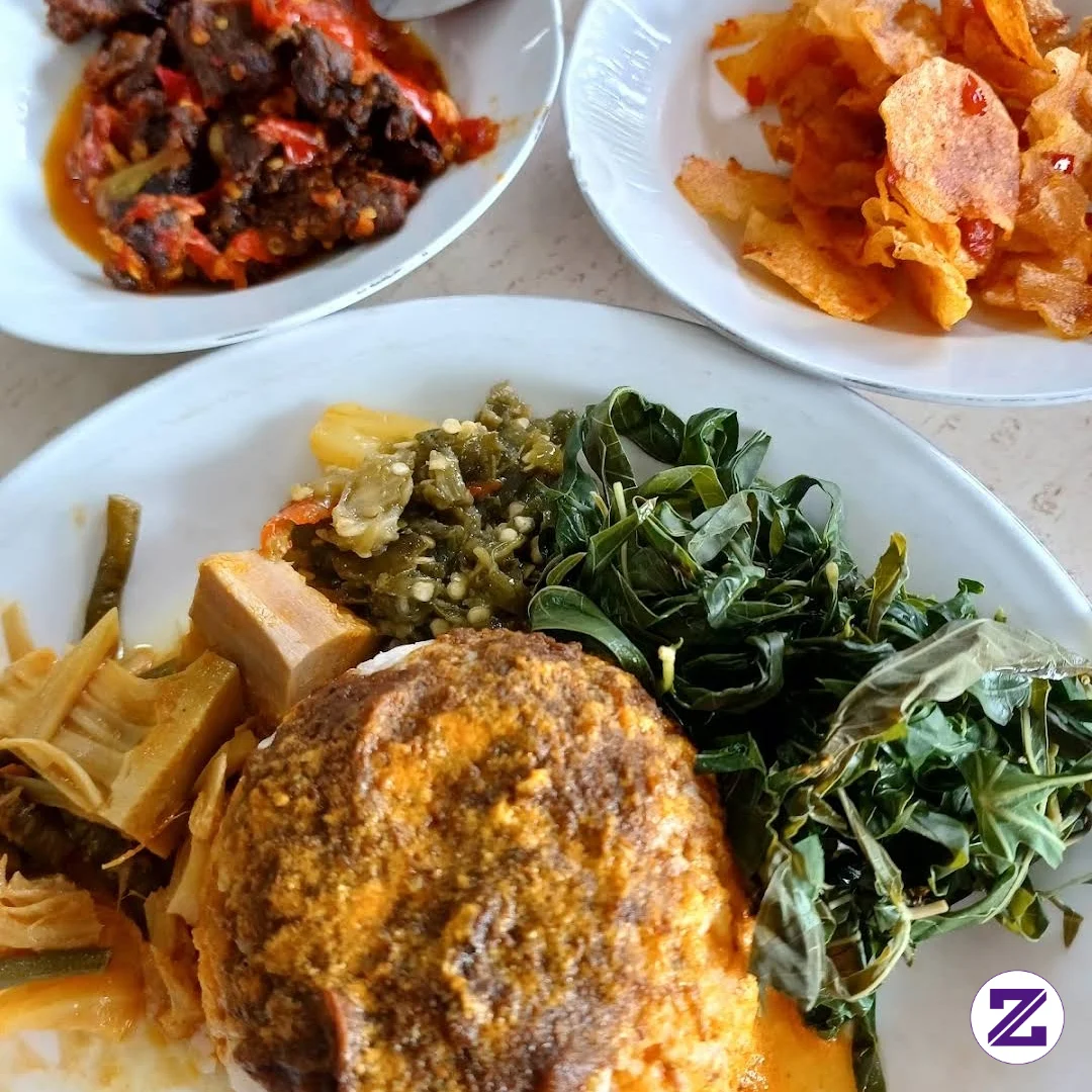 Paru Balado Nasi Padang Dan Keripik Pedas Balado