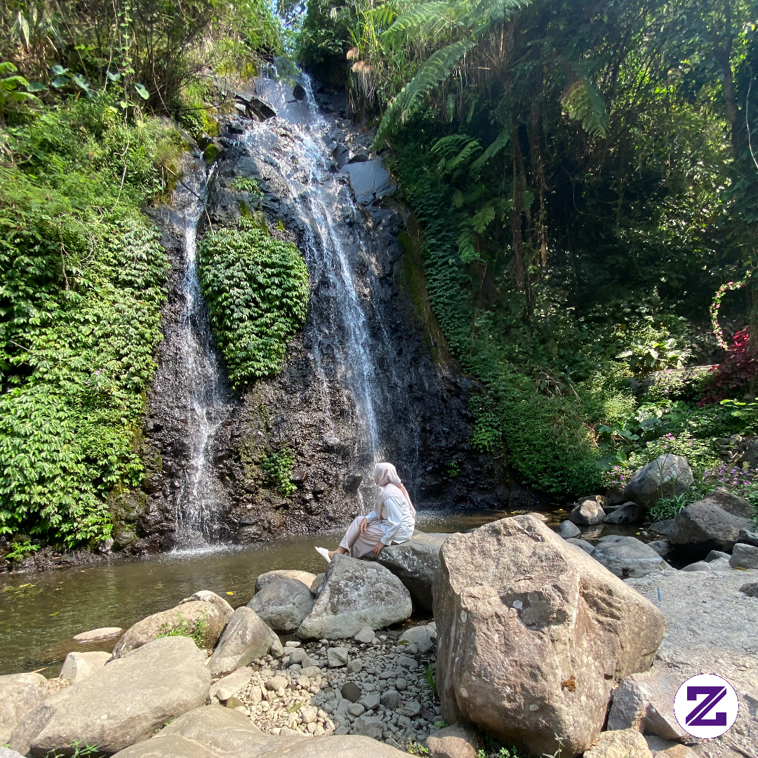 Air Terjun Atau Curug?