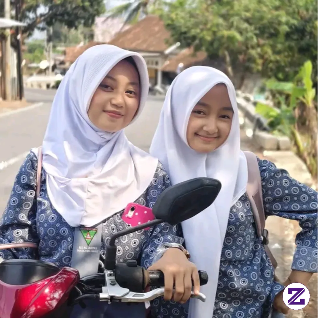 Info Kerja Yang Senin Sampai Jumat Nya Libur,terus Sabtu Nya Gajihan Dong. Kalo