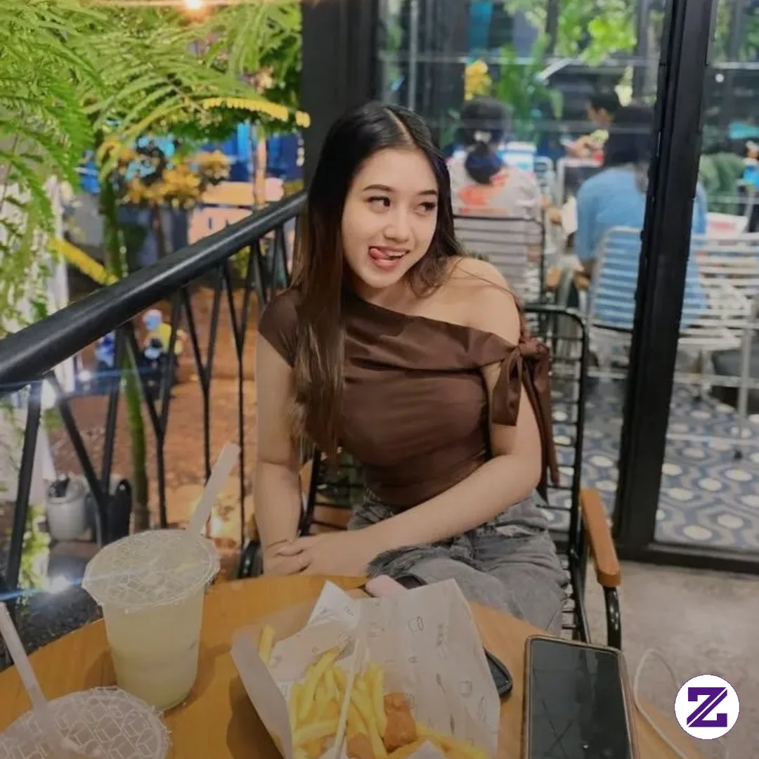 Minum Es Gaes Sambil Nongki