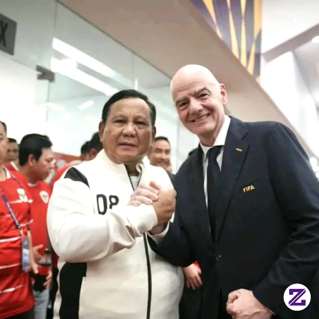 Dua Presiden Saling Berdampingan, Presiden Negara Dan Presiden FIFA