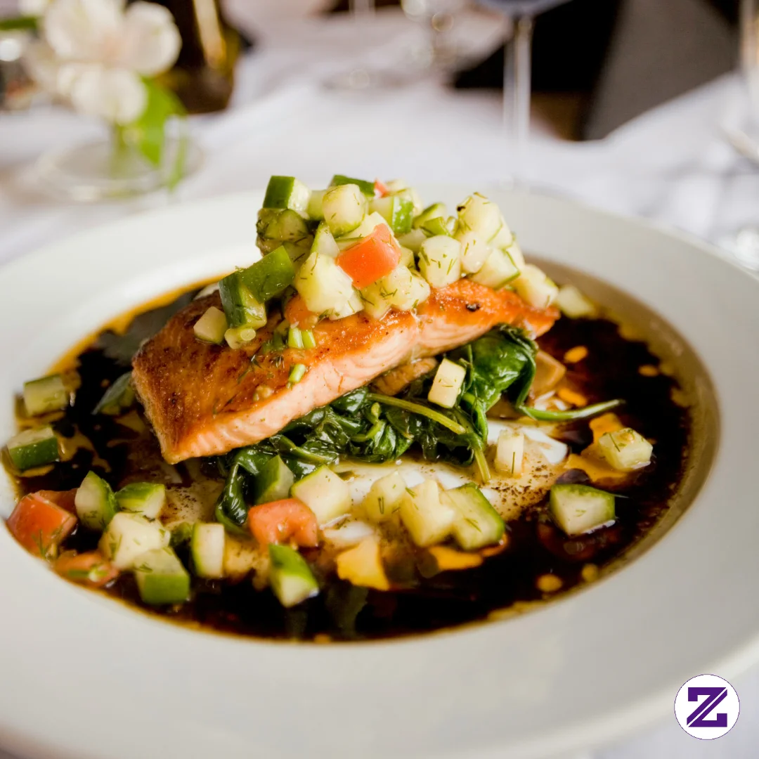 Fillet Salmon Dengan Salsa Dan Anggur Merah