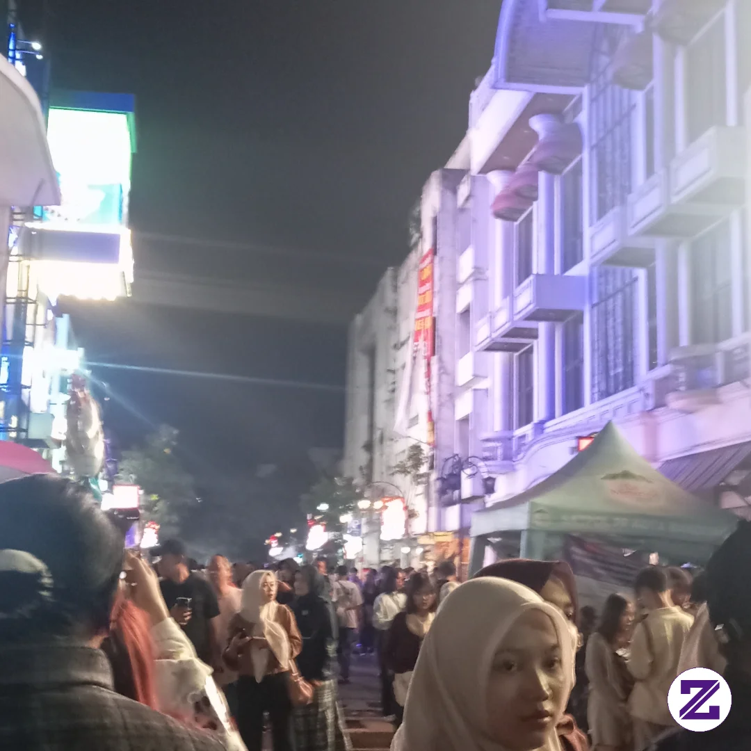 Malam Di Braga Rame Banget Yang Belum Pernah Kesini Wajib Nyobain Maen Kesini
