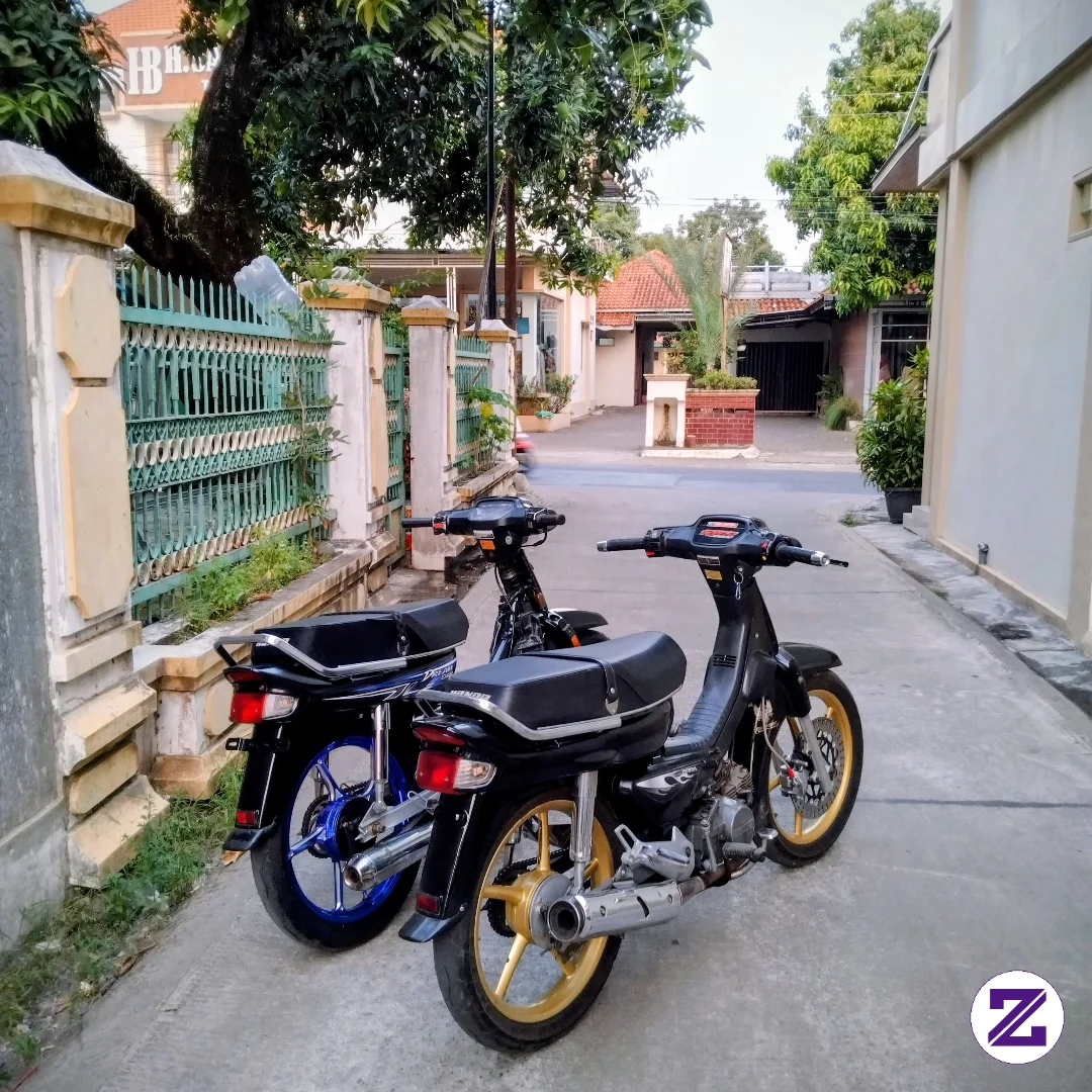 Motor Tua Kembaran