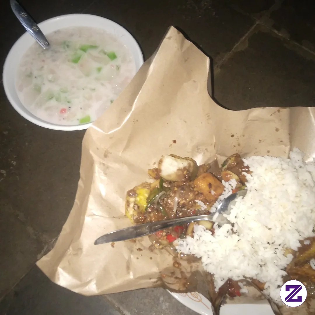 Makan Rujak Cingur Minumnya Es Hollan Mantap Guyss😎😎😎