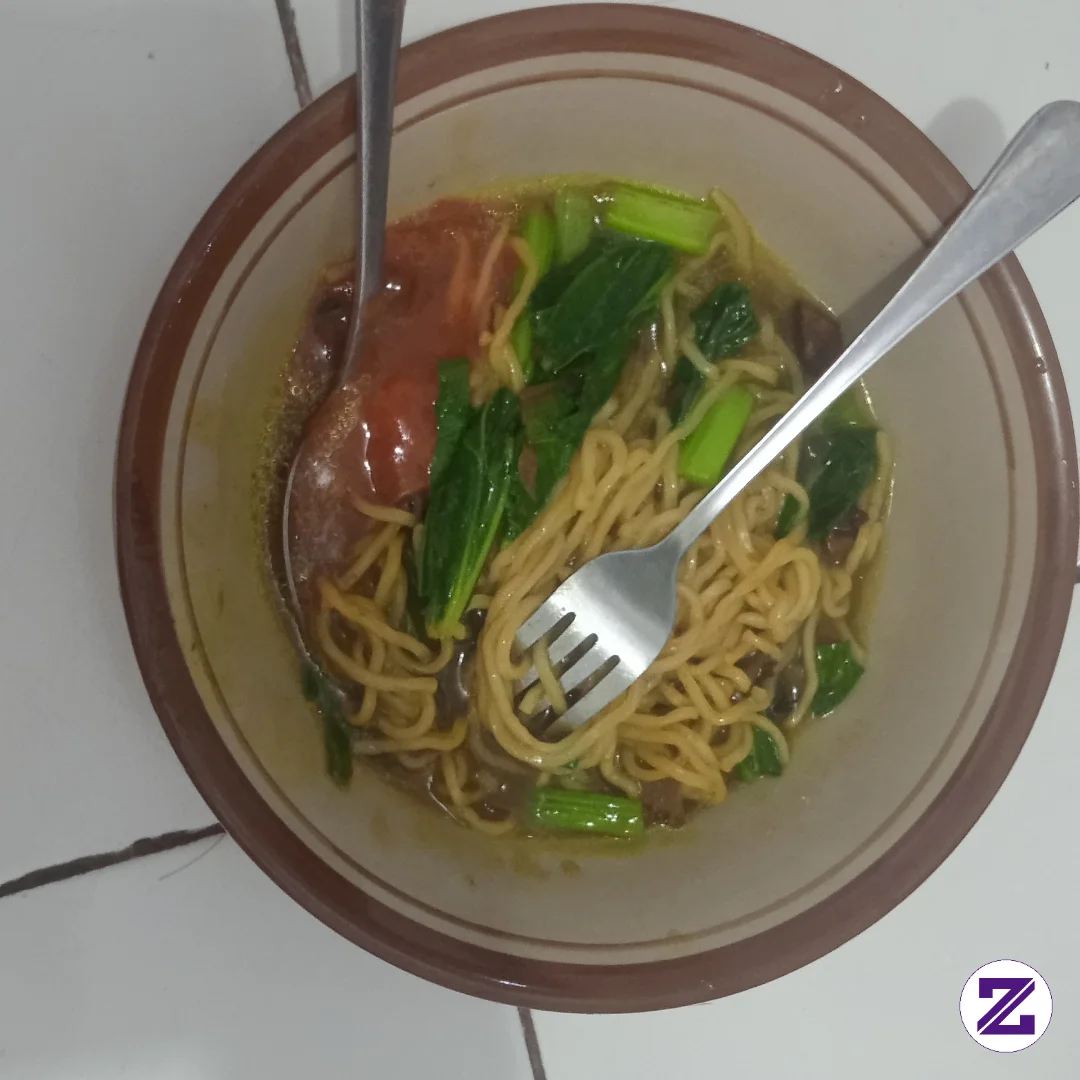 Makan Mie Ayam Dulu
