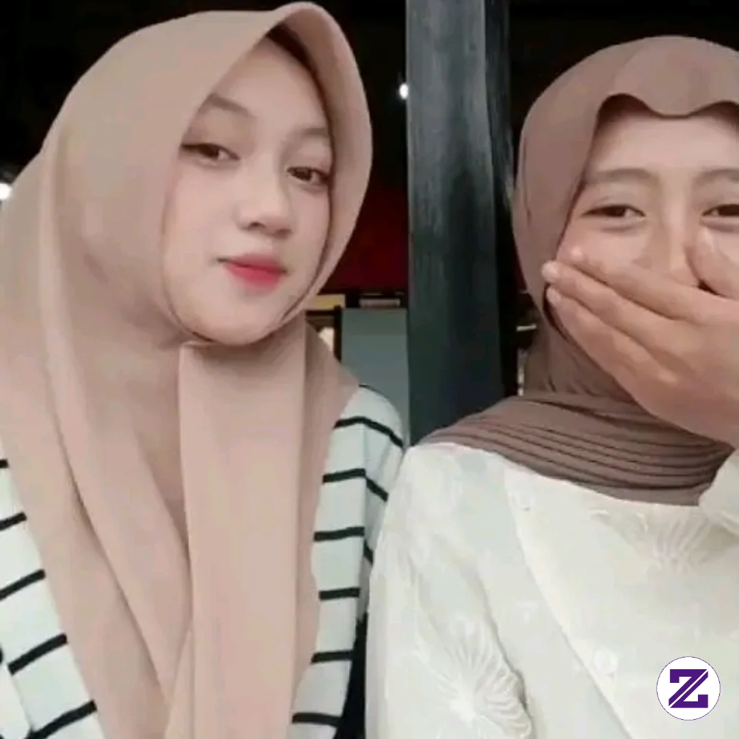 Gambar Halo Teman" Saya Adelia Salam Kenal, Yuk Saling Support Follow Like Komen, kategori Umum dipublikasikan oleh Adelia Reels di Zoyalink