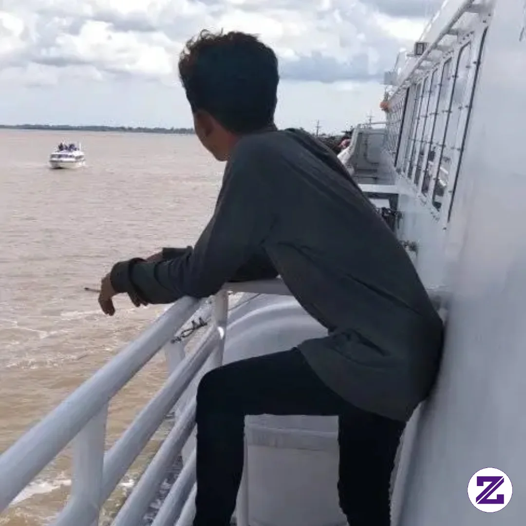 Sudah Tidak Terasa Ternyata Aku Akan Meninggalkan Kampung Halaman Pergi Ke Tanah