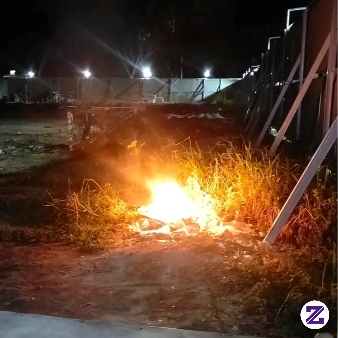 Lagi Jaga Kampung Takut Ada Monster😂yang Menyelusup Ke Kampung 🤣
