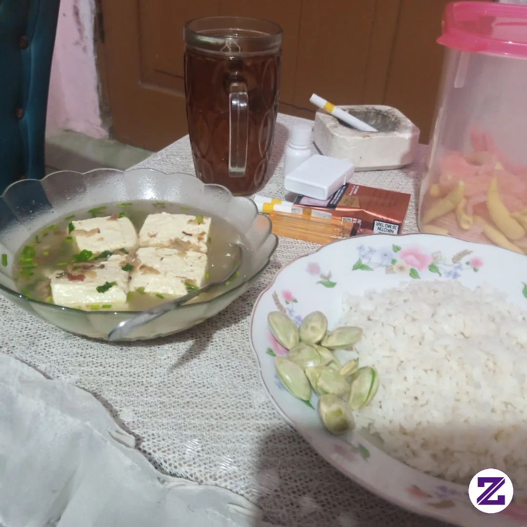 Mbg Malam😁😋