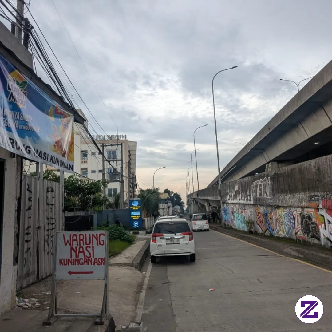 Jalan-jalan Sore Yang Tak Terduga, Nemu Tempat Sekeren Ini! 😍 #Zoyalink"