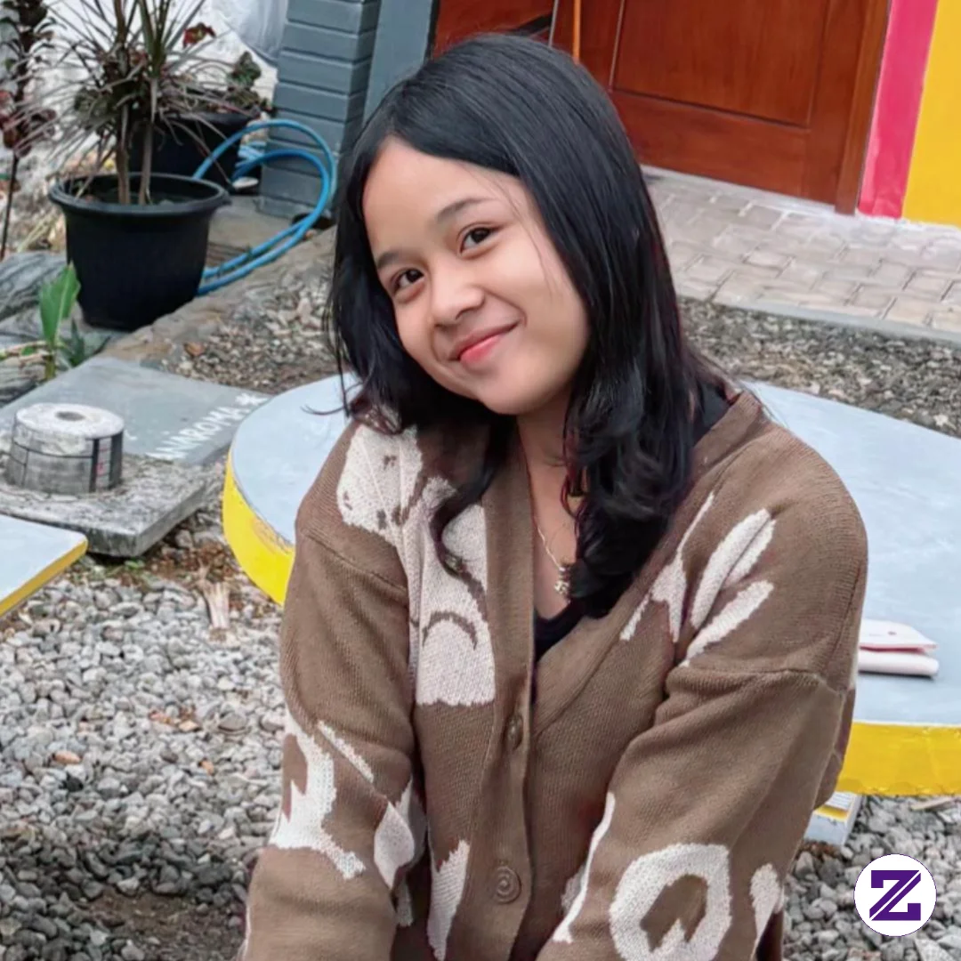 Senyumin Aja Kalau Ada Yang Iri