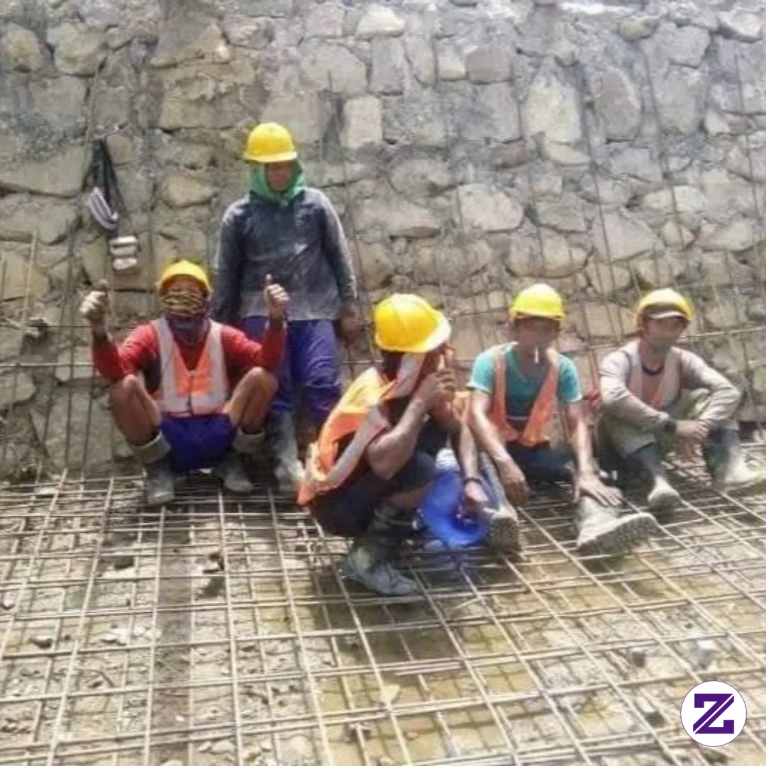Demi Kluarga Rela Berpanas Panasa Kehujanan Semoga Di Beri Kesehatan Kelancaran