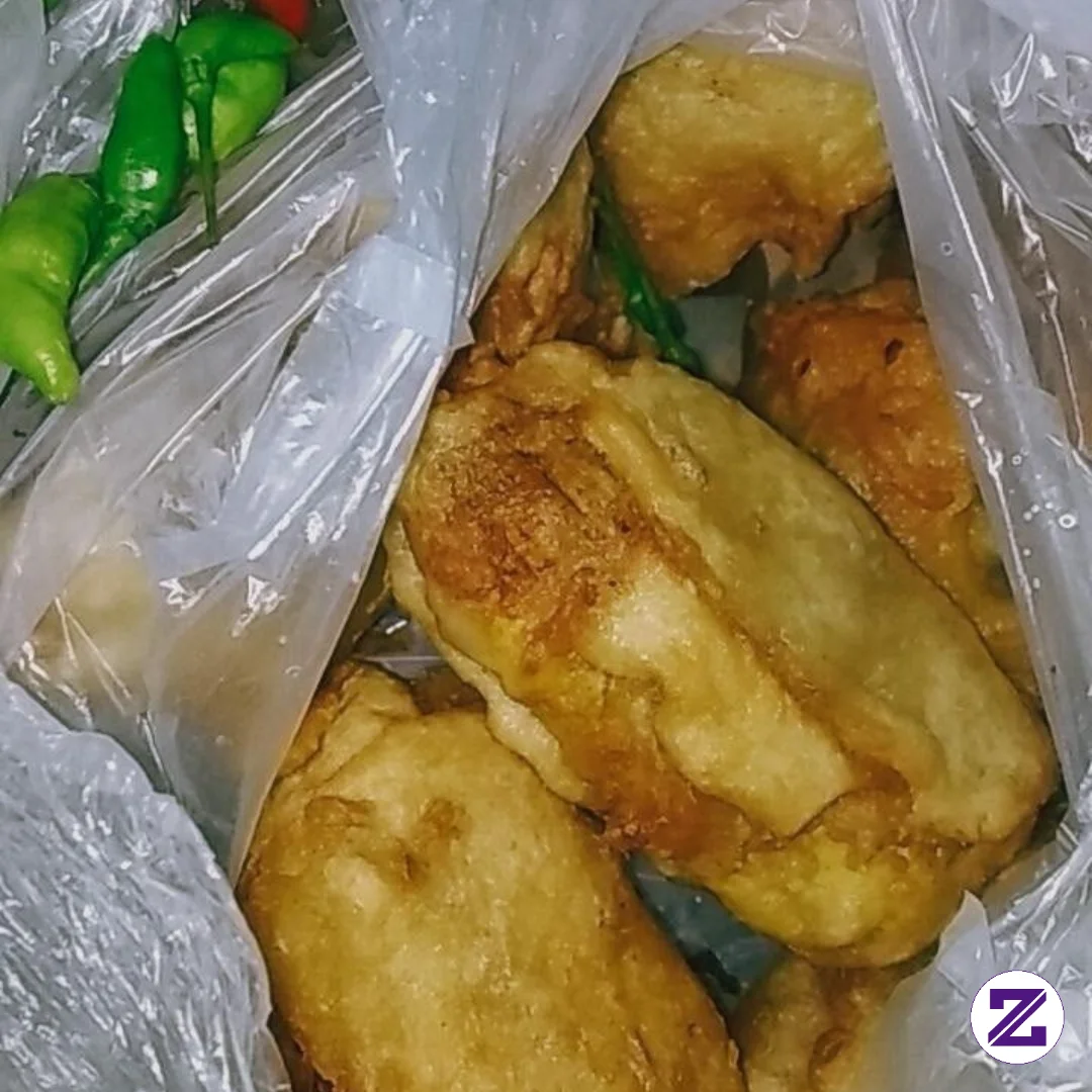 Udah Mantep Dah Siang Siang Gini Makan Gorengan Juga 😂