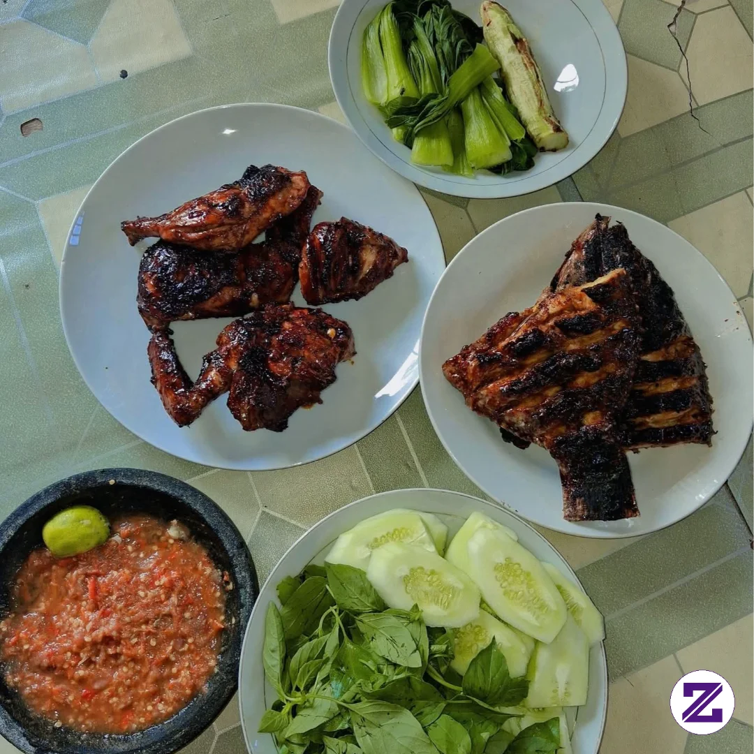 Lalapan Ayam Bakar Dan Ikan Bakar +sambal Terasi