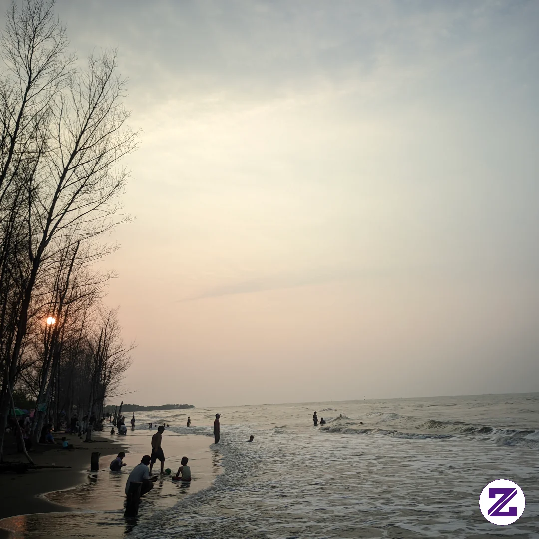 Sunset Pantai Utara