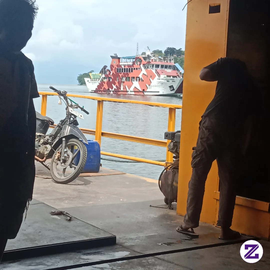 Ferry Caldera Toba