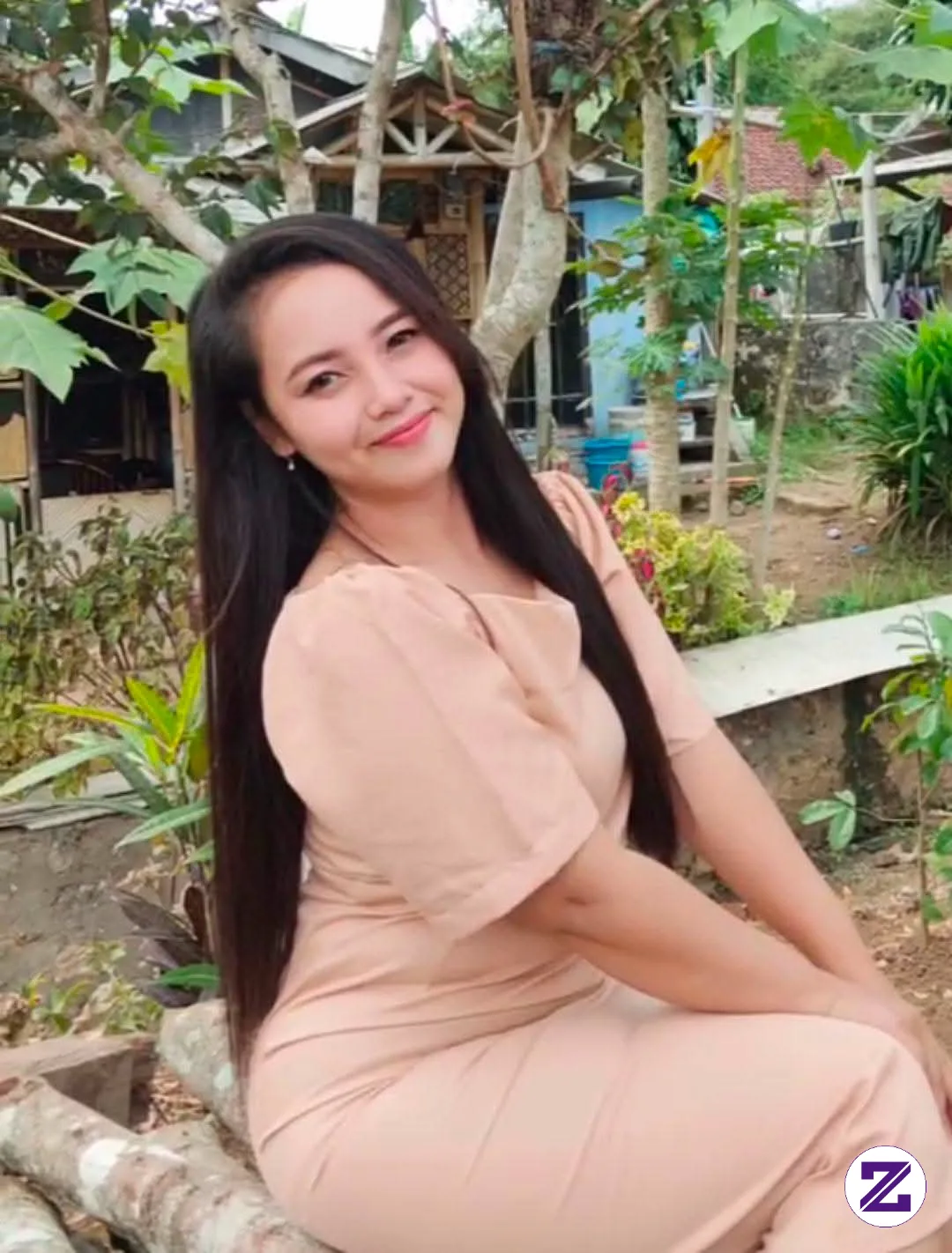 Biarpun udah ibu2 tapi harus tampil kaya gadis, selamat pagi besti.