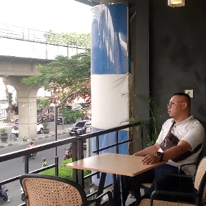 Leo Oktori Saputra