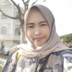 Dewi Ratnasari