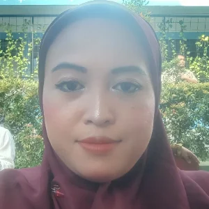 Hasti Inayatul