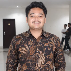 Riadus Solihin