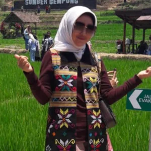 Siti Sundari