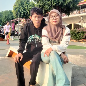 Ayu Lina Rahmawati