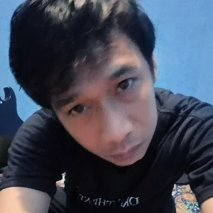Ruddie Ashura Official